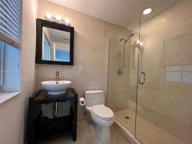 Photo - 1300 Pennsylvania Ave Unit 105