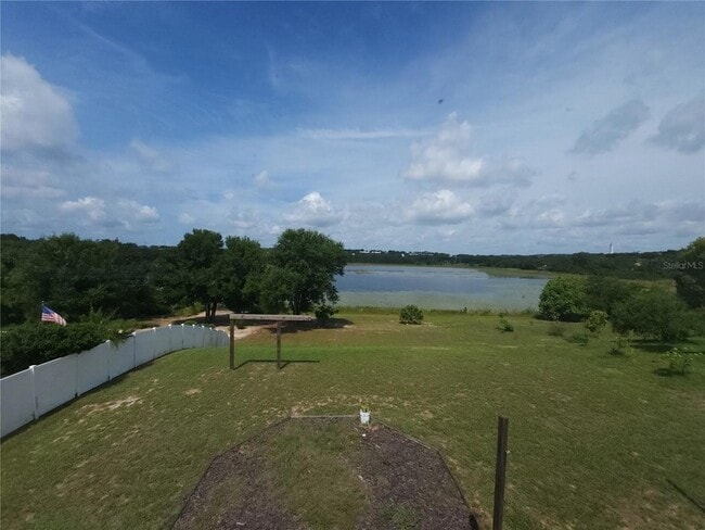 Photo - 912 N Jacks Lake Rd