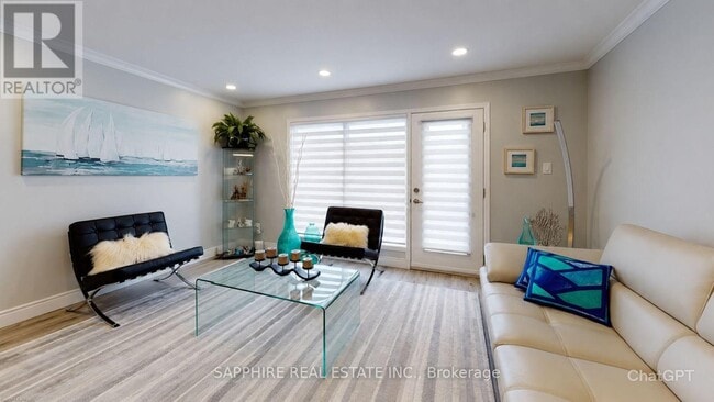 Photo - 650 Wonderland Rd S
