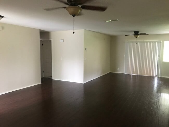 Photo - Come see this beautiful 3/2 1243 sq ft home
