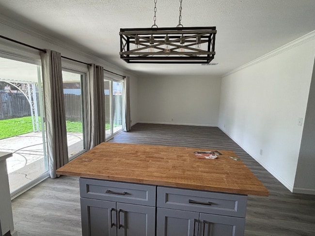 Photo - 524 Gonzales Dr