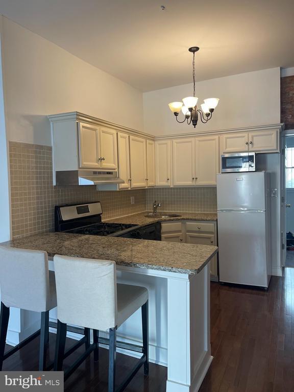 Photo - 753 S 22nd St Unit 1 FLOOR