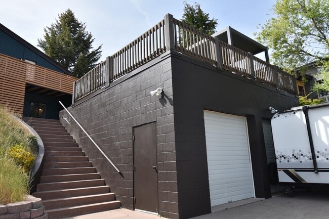 Photo - 1641 Ridgecrest Dr