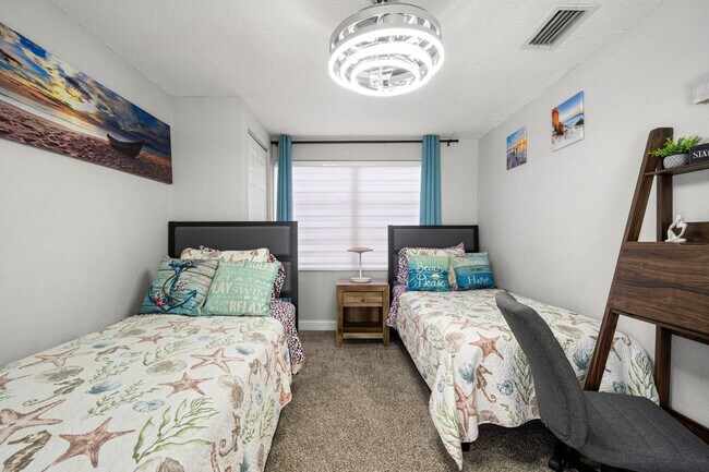 7240 Westwind Dr Unit SI ID1638037P