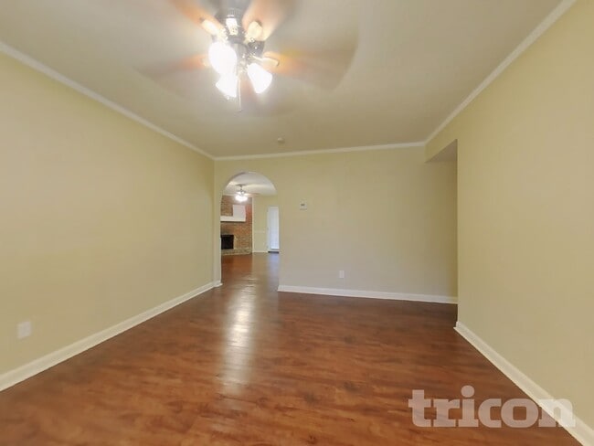 Photo - 5536 Dunson Dr