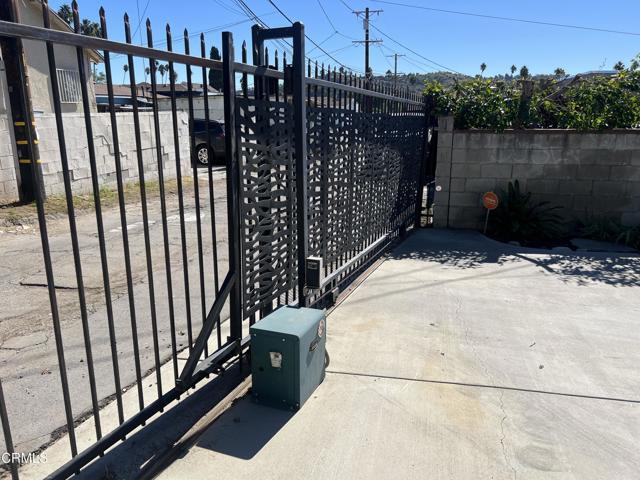 Photo - 5118 Granada St