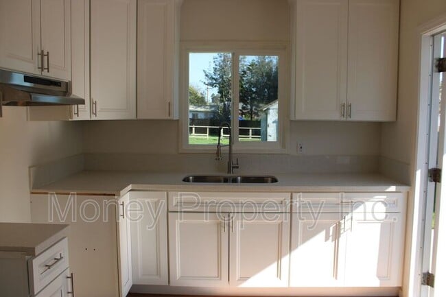 Photo - 1109 Del Mar Ave