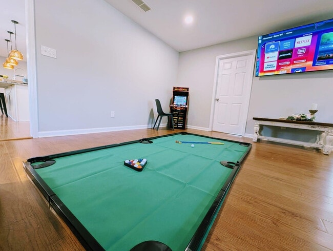 Building Photo - 469 Holt Rd NE Unit FL1-ID1345540P