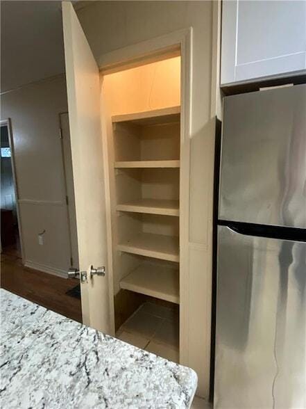 Photo - 4825 Jasper St