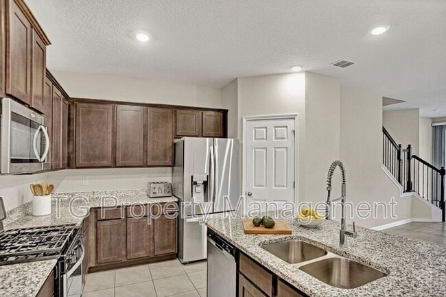 Photo - 443 Coastline Wy