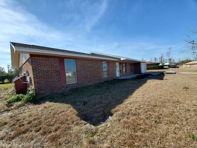 Photo - Updated 3 BR|2 BA Home Near TAFB!