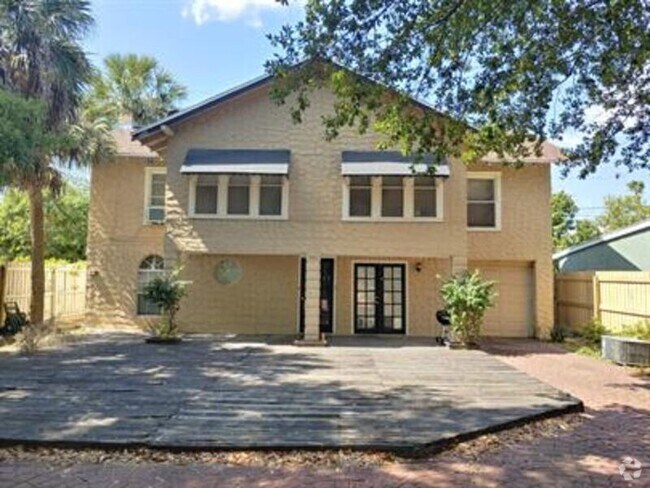 Building Photo - 3460 Haines Rd N Rental