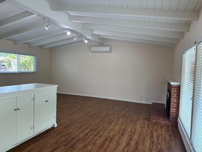 Photo - 52 Baca Vista