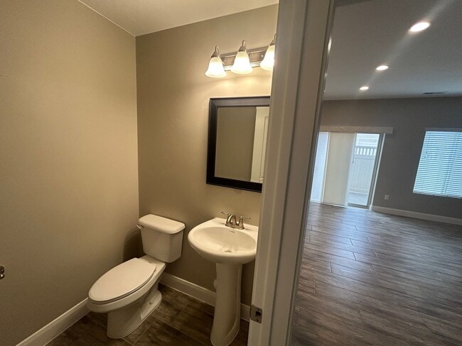 Photo - Shadow Ridge Townhome #33! End Unit!!