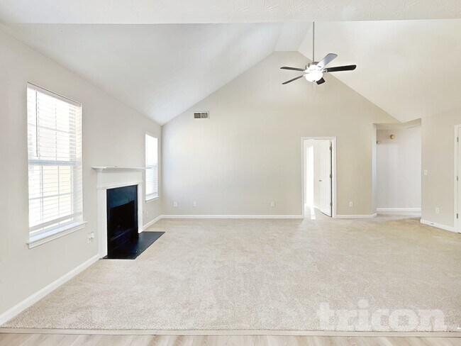 Photo - 25 Zebulon Pl