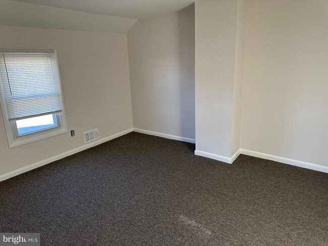 Photo - 4505 Mountain Rd