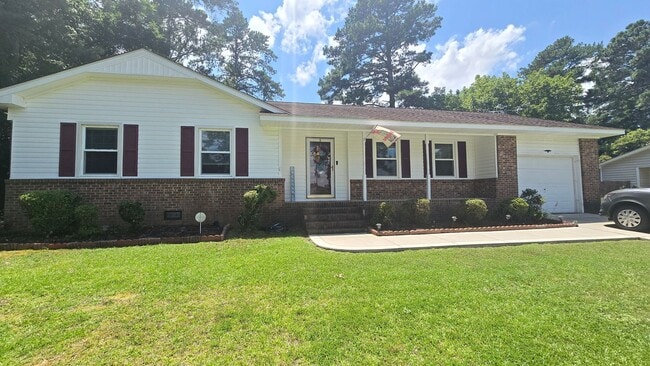 Building Photo - 650 E Raynor Dr Rental