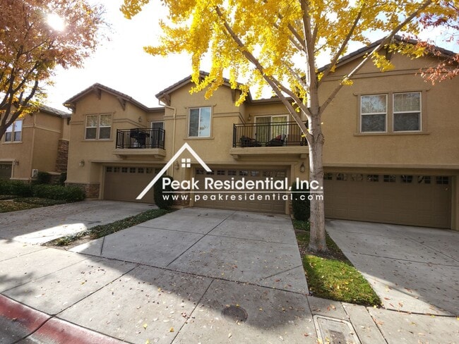 Photo - Nice 2bd/2ba North Natomas Condo with 2 Car Garage