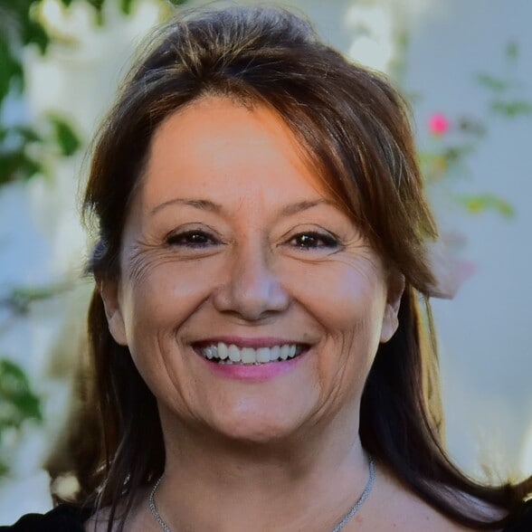 Nancy Domino