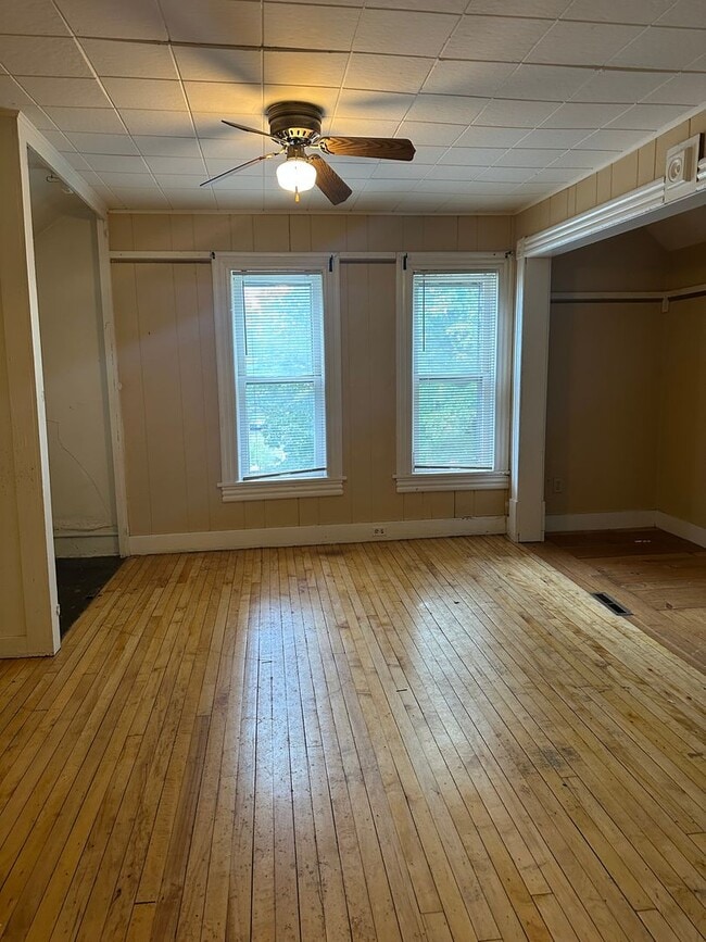 Photo - 815 2nd Ave S Unidad 2