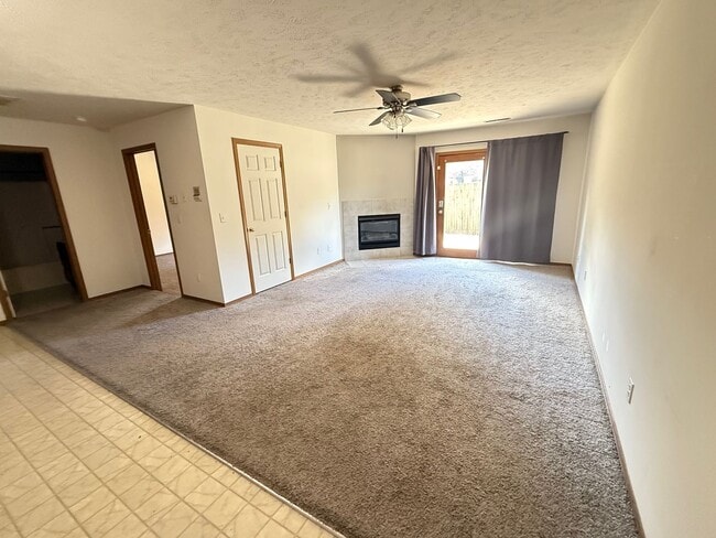 Photo - 1414 Croxton Ave Unit 1