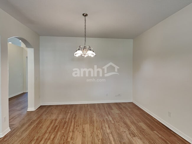 11608 Jordans Landing Ct