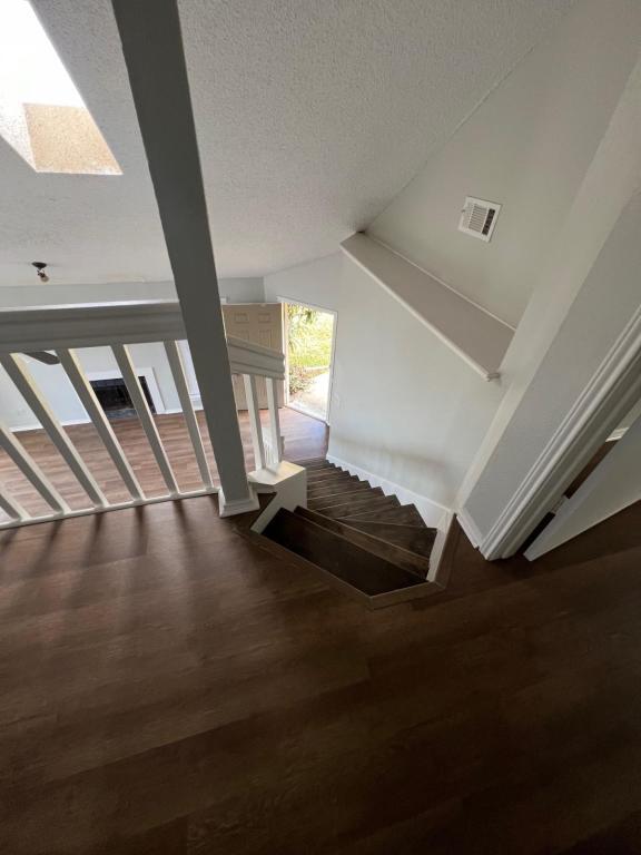 Photo - 1033 Morningside Ct