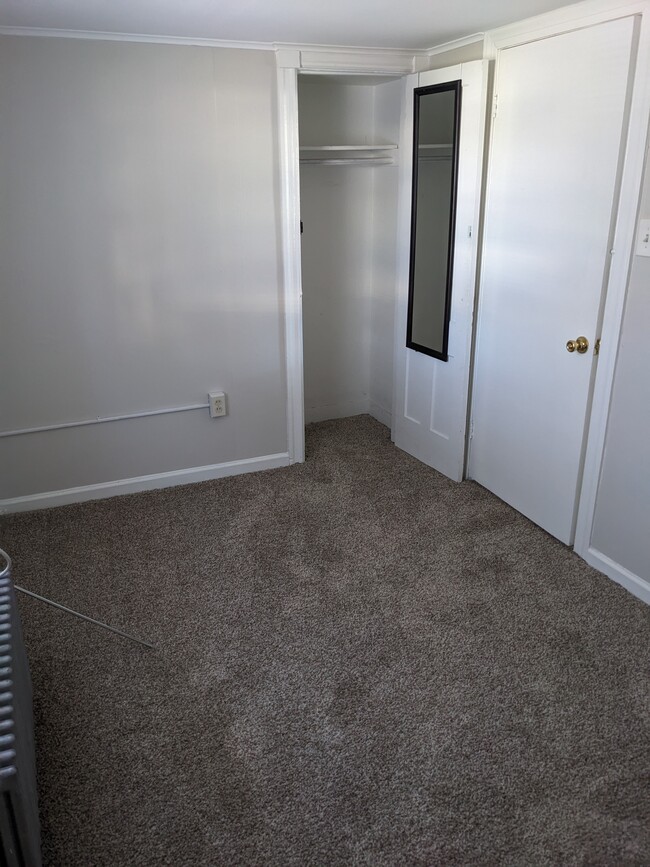 Bedroom - 519 Jefferson Ave Unit Second Floor