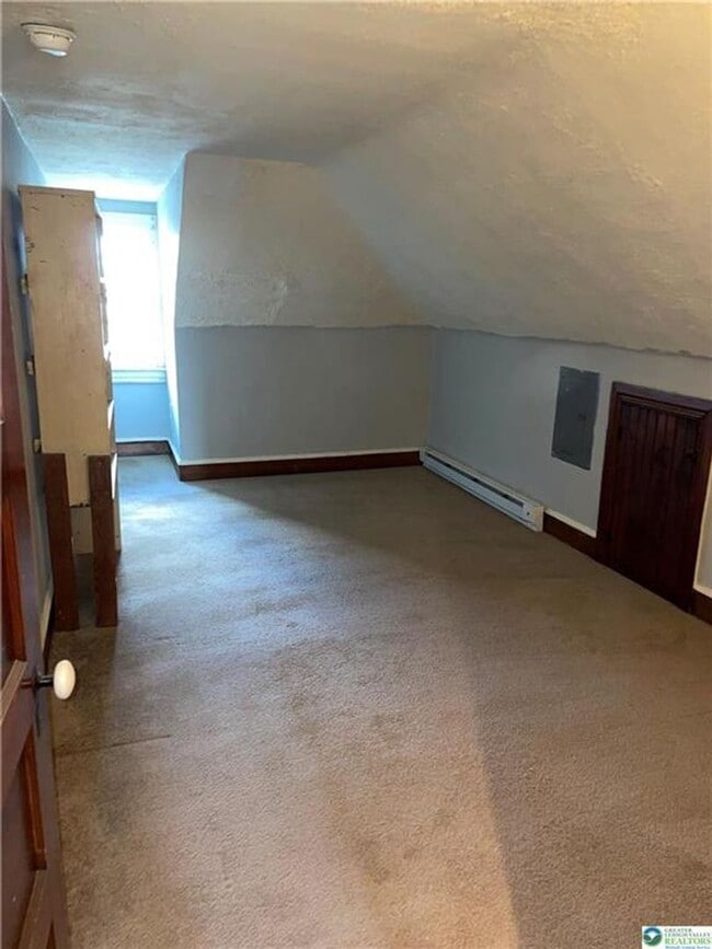 Photo - 154 W Lincoln St Unit 2