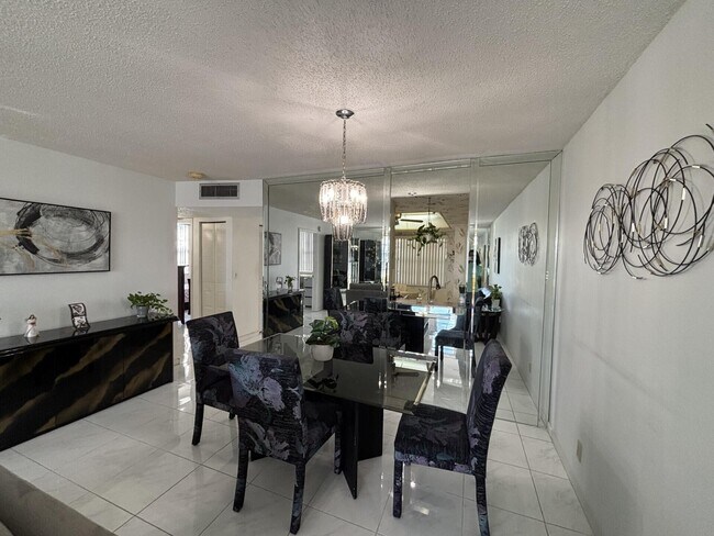 Photo - 7620 NW 18th St Unit 308