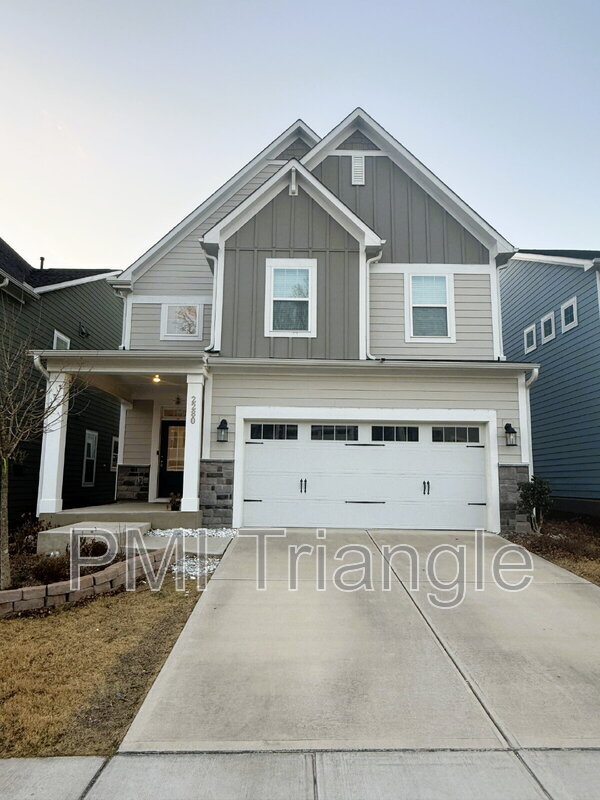 Building Photo - 2280 Grants Pass Station