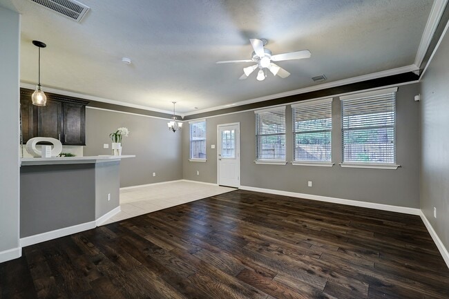 Photo - 182 W Stedhill Loop