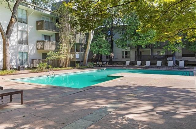 Photo - 4837 Cedar Springs Rd Unidad 304