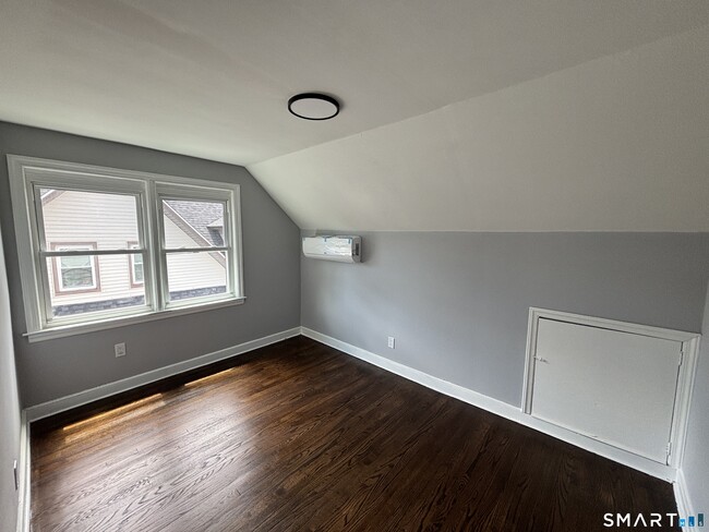 Photo - 231 Goddard Ave Unit 3rd Floor