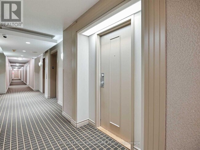 Photo - 135 Hillcrest Ave Unité 1107