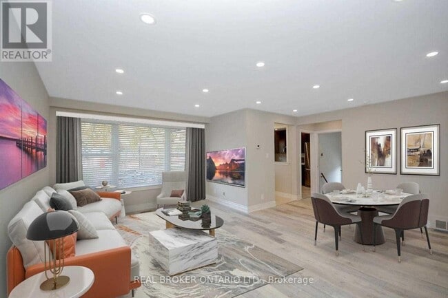 Photo - 2276 Bostock Crescent