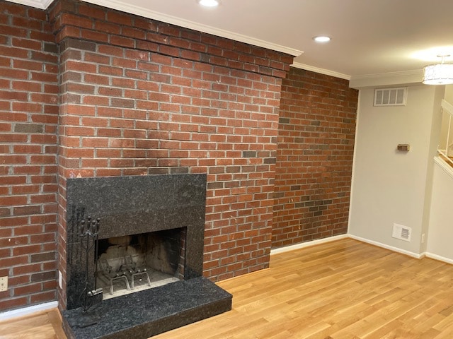 Chimenea del salón - 1085 Paper Mill Ct NW