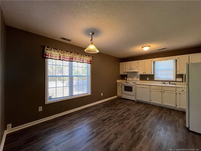 Photo - 3250 Winesap Rd