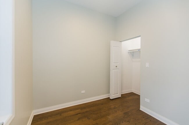 3531 W Le Moyne St Unit 2