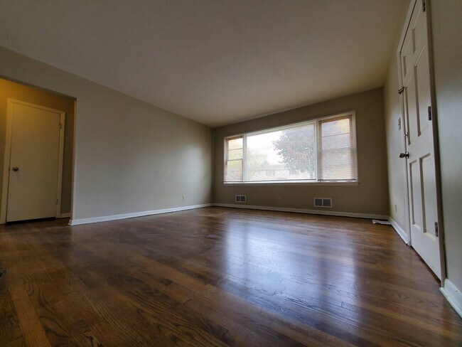 Photo - 8129 W Villard Ave