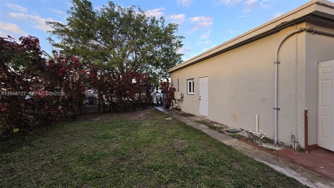 Photo - 950 NW 149th Terrace Unit 1