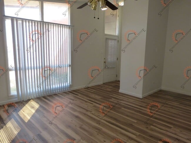 Photo - 1209 Cameo St Unidad A