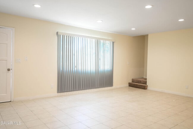 Photo - 3063 Randolph St