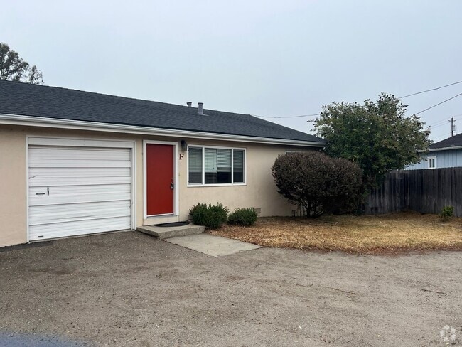Building Photo - LSHOP2167 Unit F Rental