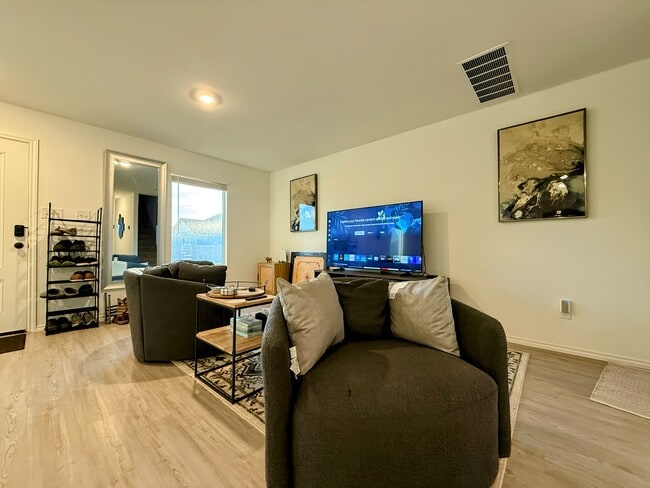 Photo - 412 Texas Angel Way Unit 4