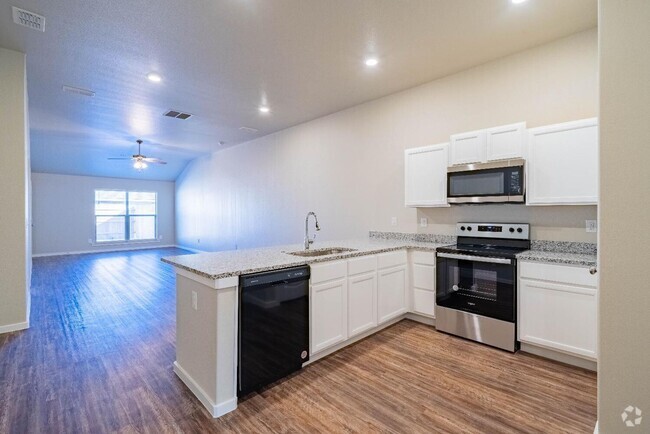 Building Photo - 2101 N Avenue J Unit B Rental
