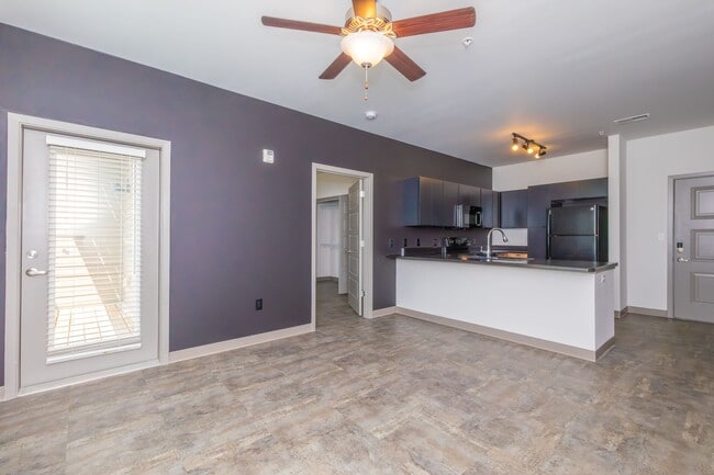 Trails Bend 2 Bedroom 2 Bath Living