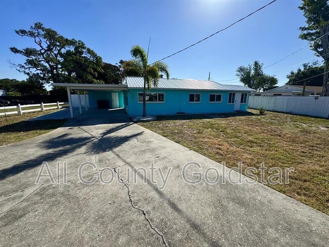 Building Photo - 495 S McCall Rd