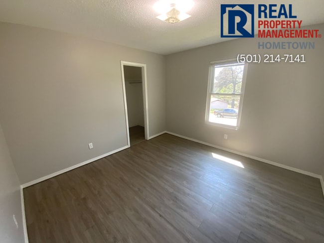 Photo - 38 Compass Point St