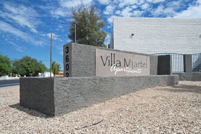 Villa Martel Apartments